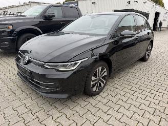 damaged passenger cars Volkswagen Golf 1.5 TSI Goal 2025/1