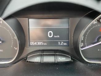 Peugeot 208 ALLURE picture 29