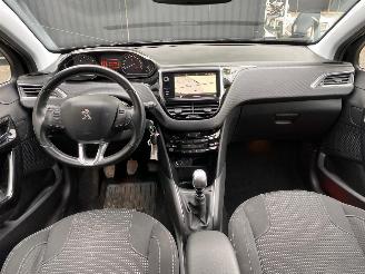 Peugeot 208 ALLURE picture 26