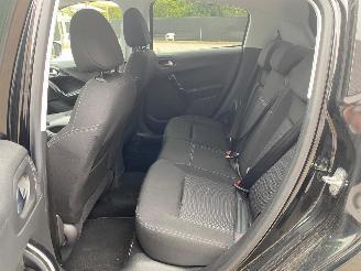 Peugeot 208 ALLURE picture 21