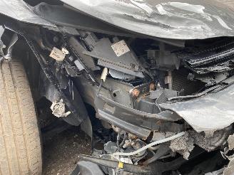 Volkswagen Touran SOUND picture 6