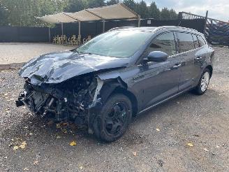 Renault Mégane IV GRANDTOUR picture 12