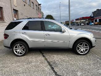 Schadeauto Mercedes ML 280/300 CDI 4MATI 2007/10