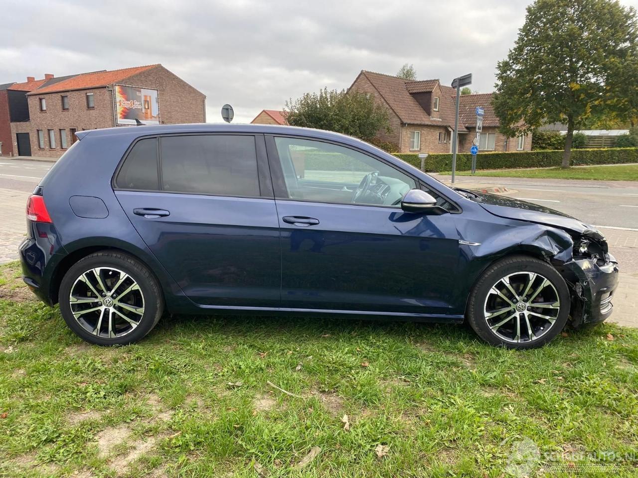 Volkswagen Golf EDITION