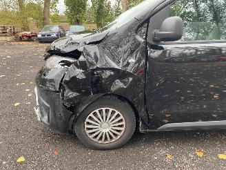 Toyota Proace 2.0 D picture 12