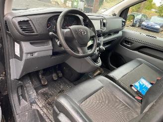 Toyota Proace 2.0 D picture 24
