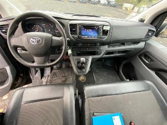 Toyota Proace 2.0 D picture 27