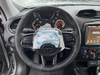 Jeep Renegade  picture 26