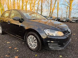 Volkswagen Golf TRENDLINE picture 3