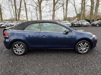 Vaurioauto  passenger cars Volkswagen Golf CABRIOLET 2011/9