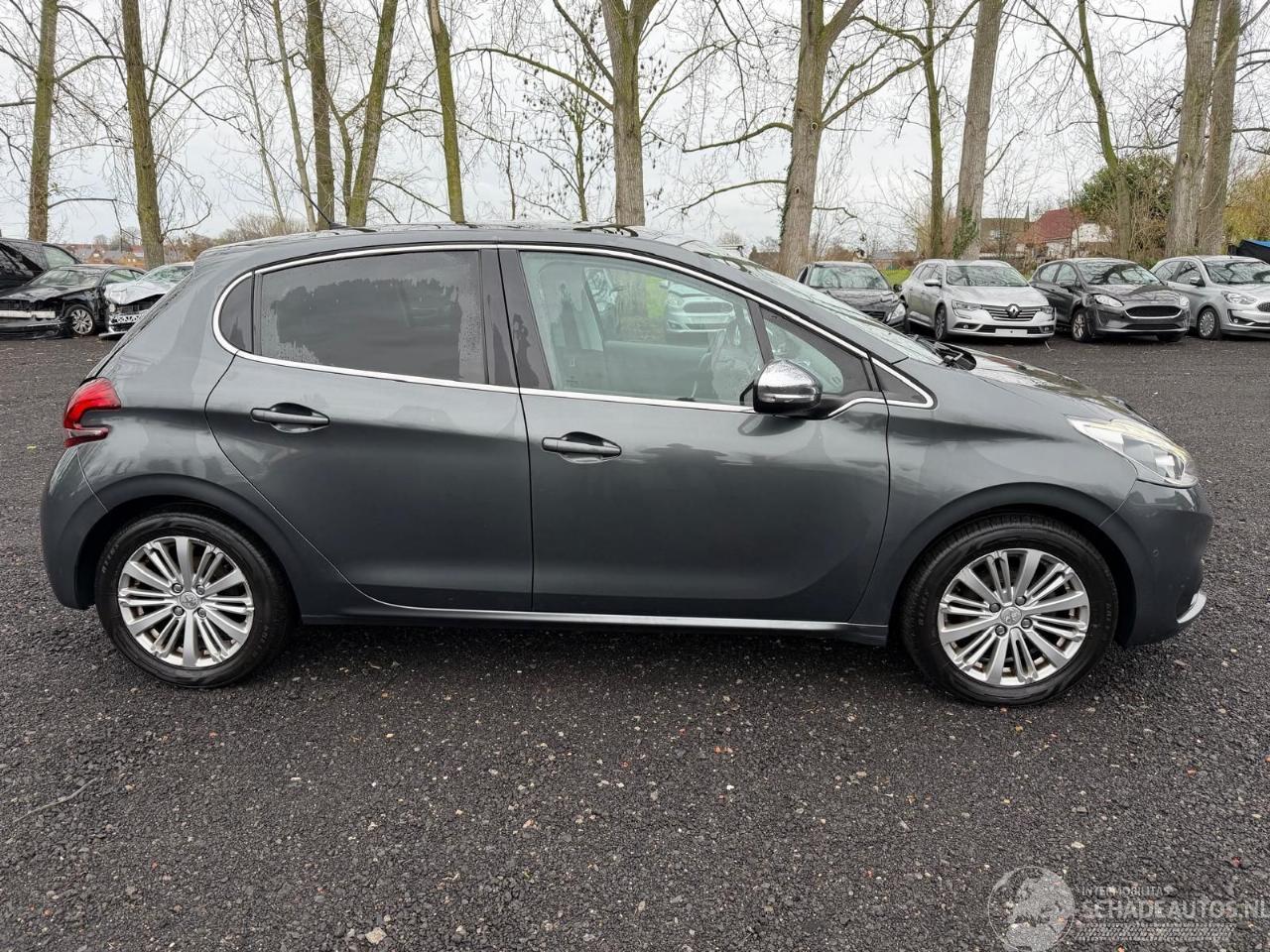 Peugeot 208 208 ALLURE