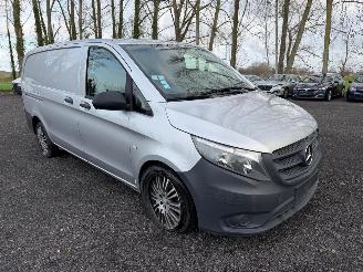 Mercedes Vito 111 CDI LANG picture 2