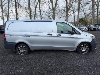 danneggiata veicoli commerciali Mercedes Vito 111 CDI LANG 2015/1