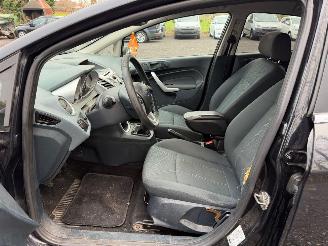 Ford Fiesta TITANIUM picture 18