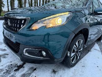 Peugeot 2008 ALLURE picture 9