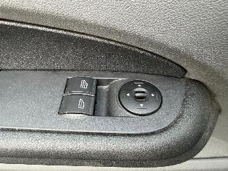 Ford Granada TREND picture 32