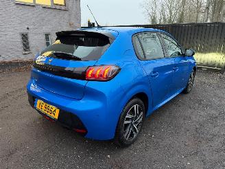 Peugeot 208 II ALLURE picture 15