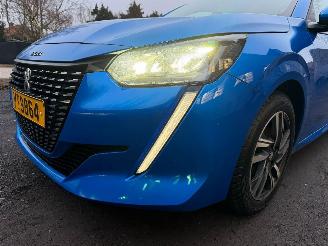 Peugeot 208 II ALLURE picture 7