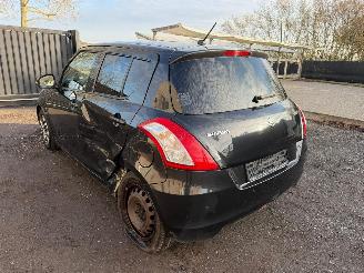 Suzuki Swift AVANTAGE picture 10