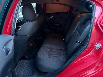 Alfa Romeo Giulietta 1.6 JTD picture 21