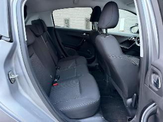 Peugeot 208 1.2 I picture 20