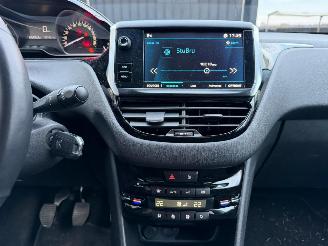 Peugeot 208 1.2 I picture 29