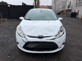 Ford Fiesta TITANIUM picture 8