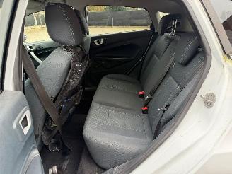 Ford Fiesta TITANIUM picture 19