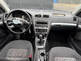 Skoda Octavia AMBIENTE picture 25