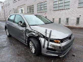 Volkswagen Golf TRENDLINE picture 2