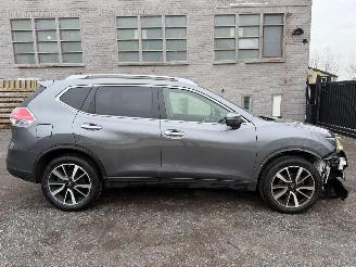 uszkodzony samochody osobowe Nissan X-Trail 1.6 CDTI 2015/5