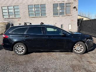 Unfallwagen Ford Mondeo TREND 2017/2