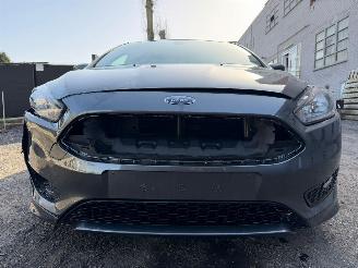 Ford Focus ST-LINE picture 5