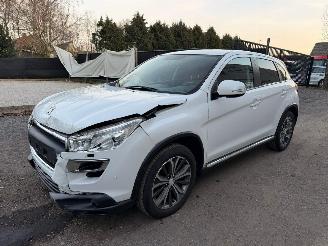 Peugeot 4008 ALLURE picture 10