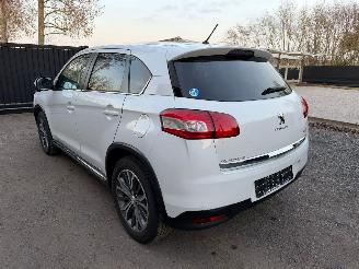 Peugeot 4008 ALLURE picture 12