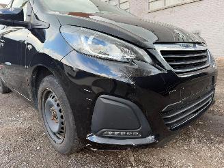 Peugeot 108 ACTIVE picture 3