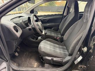 Peugeot 108 ACTIVE picture 20