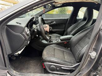 Mercedes Cla-klasse 200 picture 19