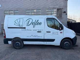 Vaurioauto  trucks Renault Master 2.3 D 2017/4