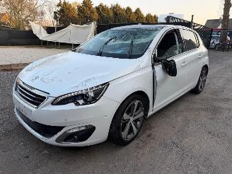 Peugeot 308 1.2 I picture 12