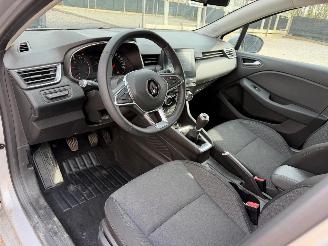 Renault Clio V CORPORATE EDI picture 25