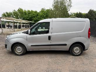 Opel Combo 1.6 picture 12