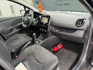 Renault Clio IV GRANDTOUR EX picture 22