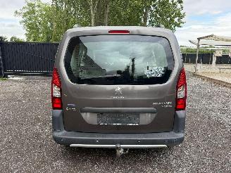 Peugeot Partner TEPEE picture 12