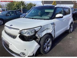 Kia Soul  picture 3