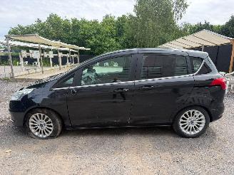 Ford B-Max TITANIUM picture 11