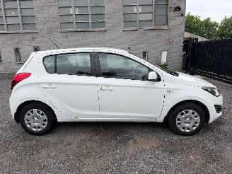 Auto incidentate Hyundai I-20  2014/9