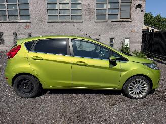 uszkodzony samochody osobowe Ford Fiesta TITANIUM 2011/11
