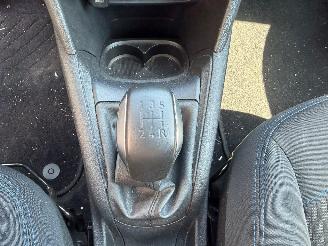 Peugeot 208 1.2 I picture 31