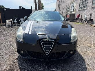Alfa Romeo Giulietta 1.6 JTD picture 4